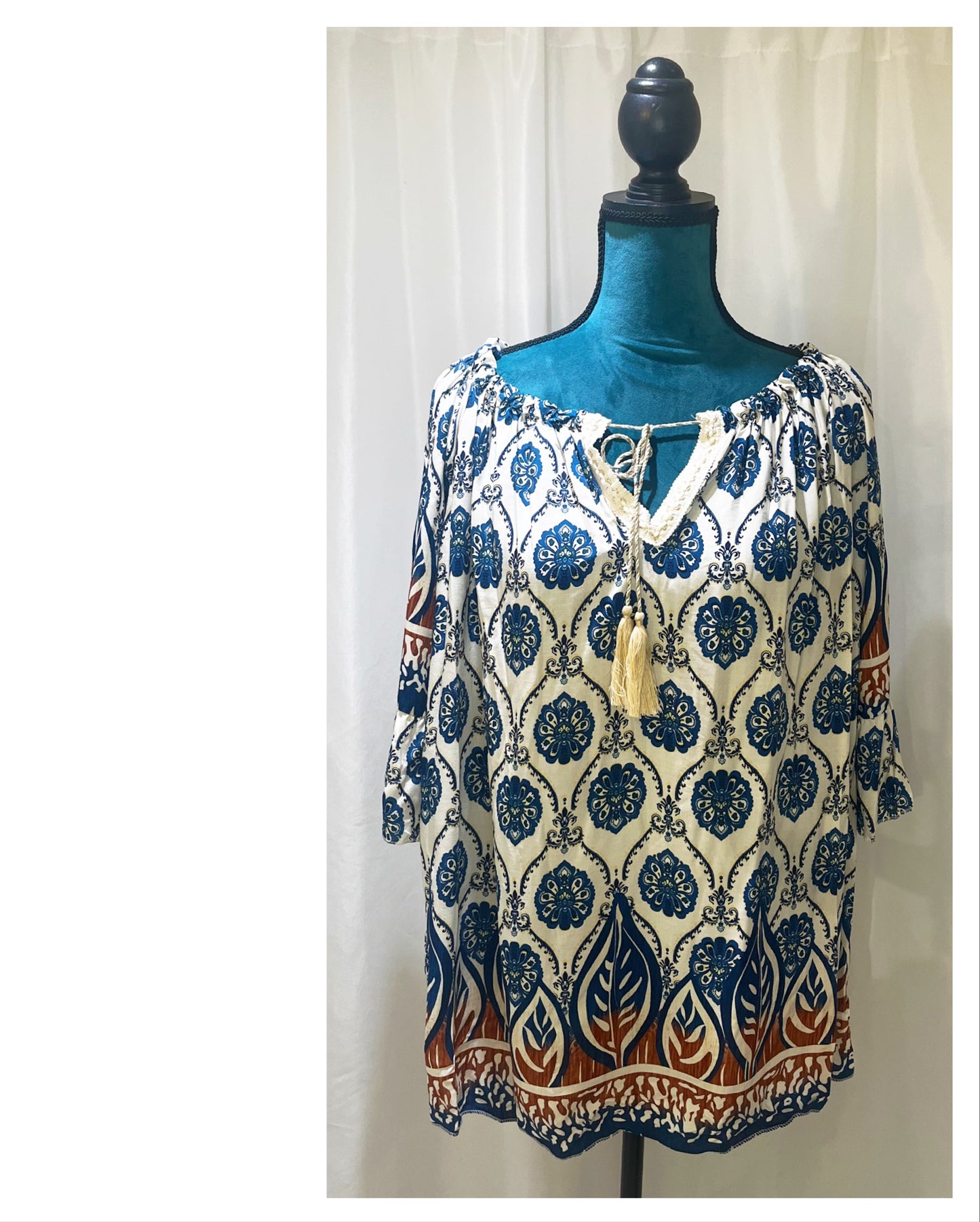 Tunique motifs colorés Modèle Feuilles 🍃