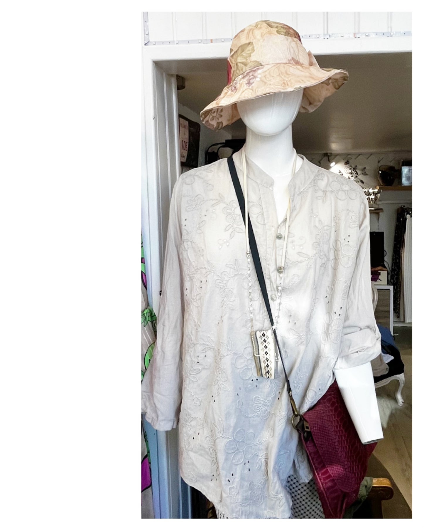 Chemise brodée Uni Modèle Louizon