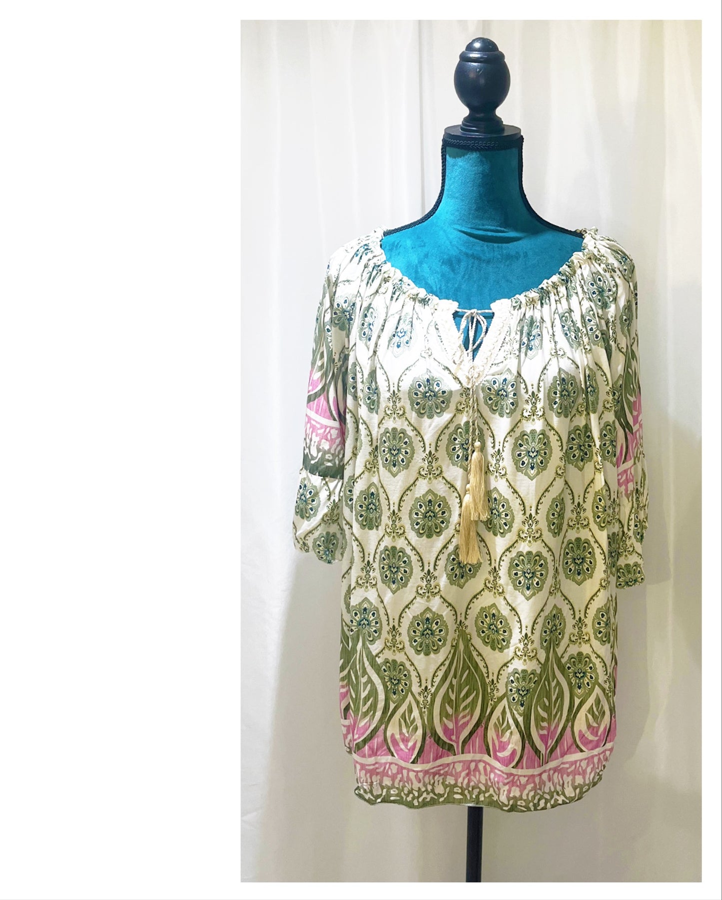 Tunique motifs colorés Modèle Feuilles 🍃