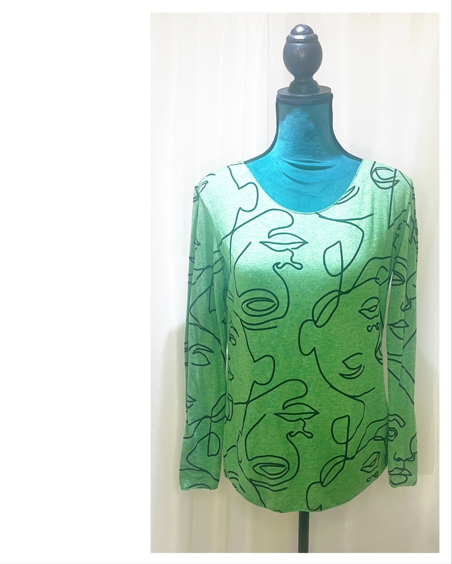 Pull  modèle Picasso  imprimés Moderne