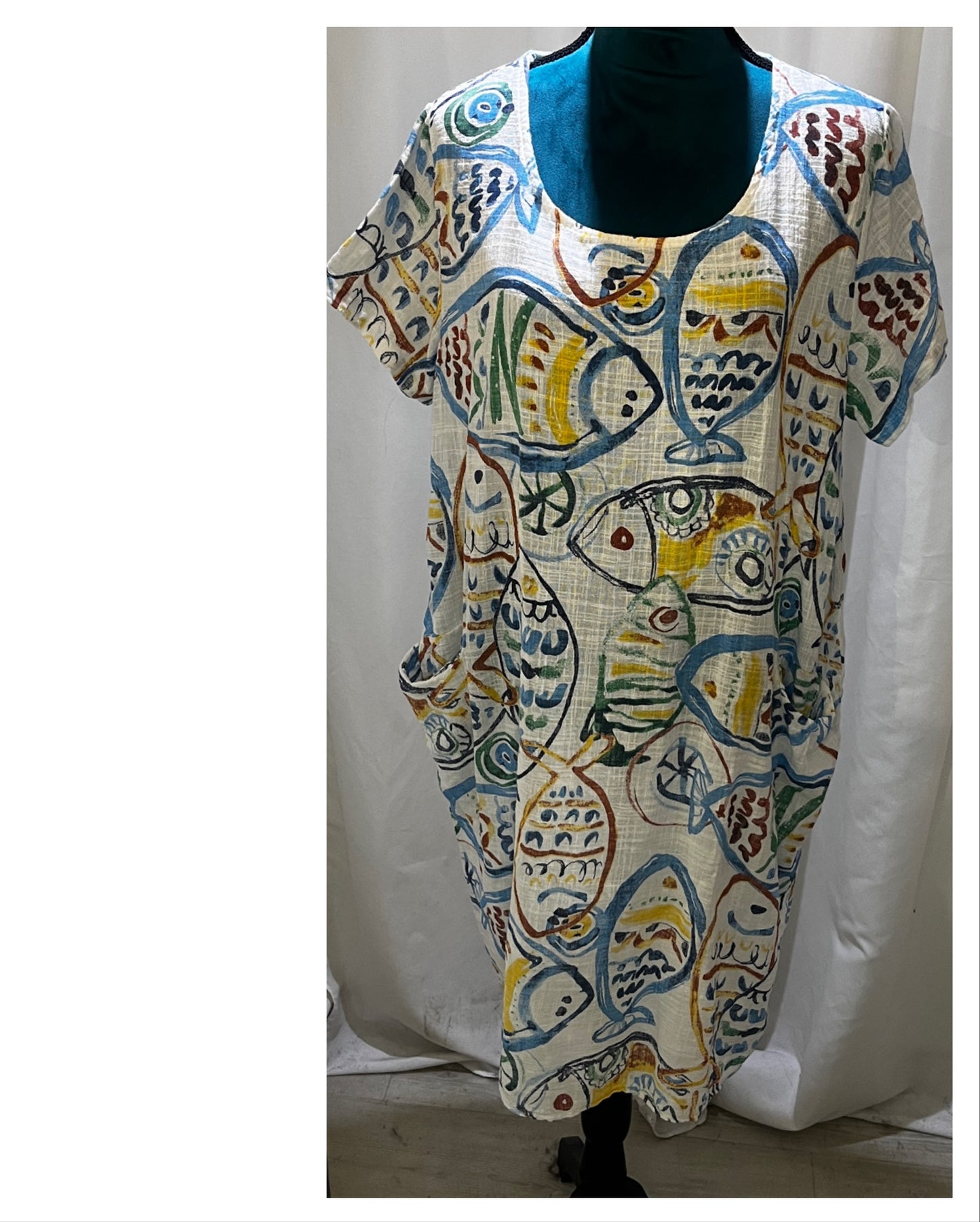 Robe droite uni décontracté modèle Poisson🐟🐠