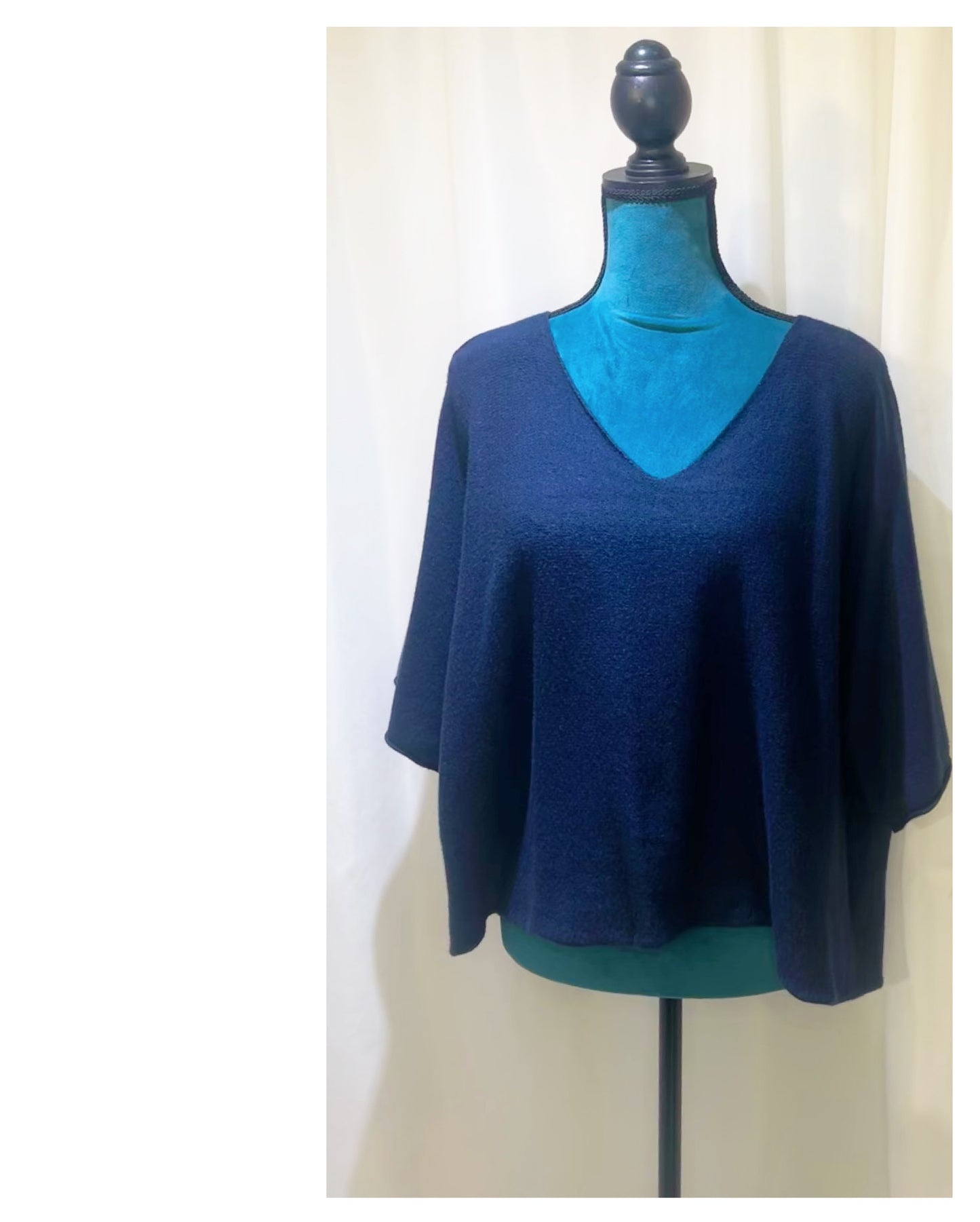 Pull évasé encolure V modèle Géraldine