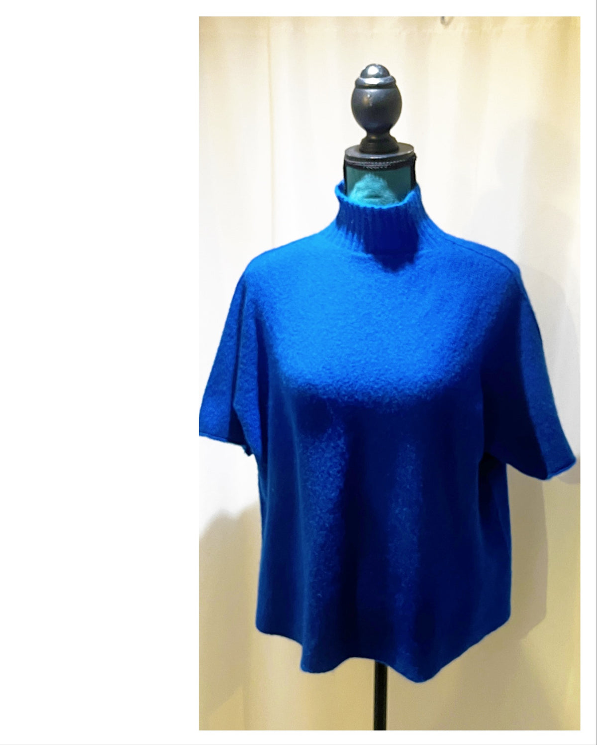 Pull col roulé modèle Zara tout doux