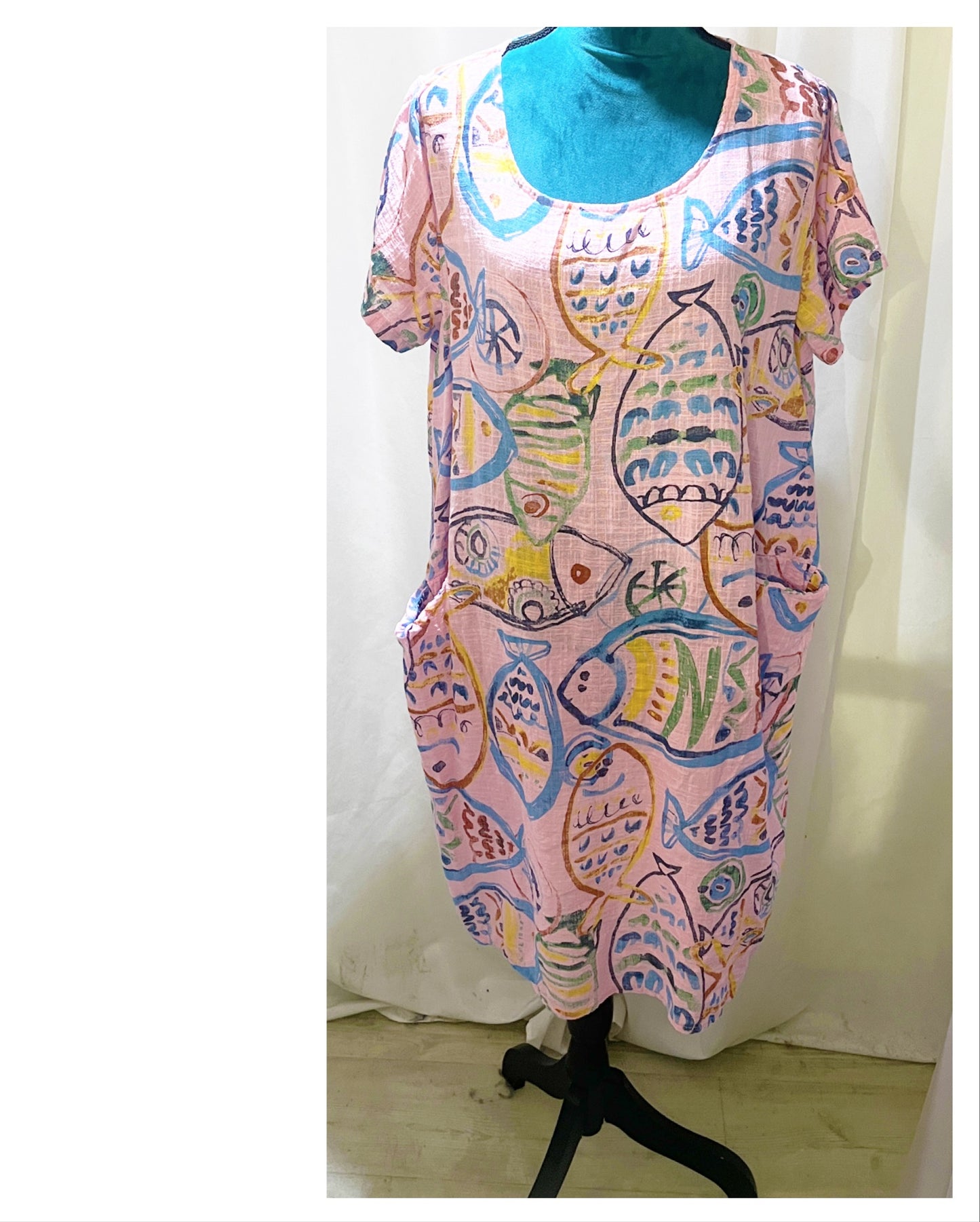 Robe droite uni décontracté modèle Poisson🐟🐠