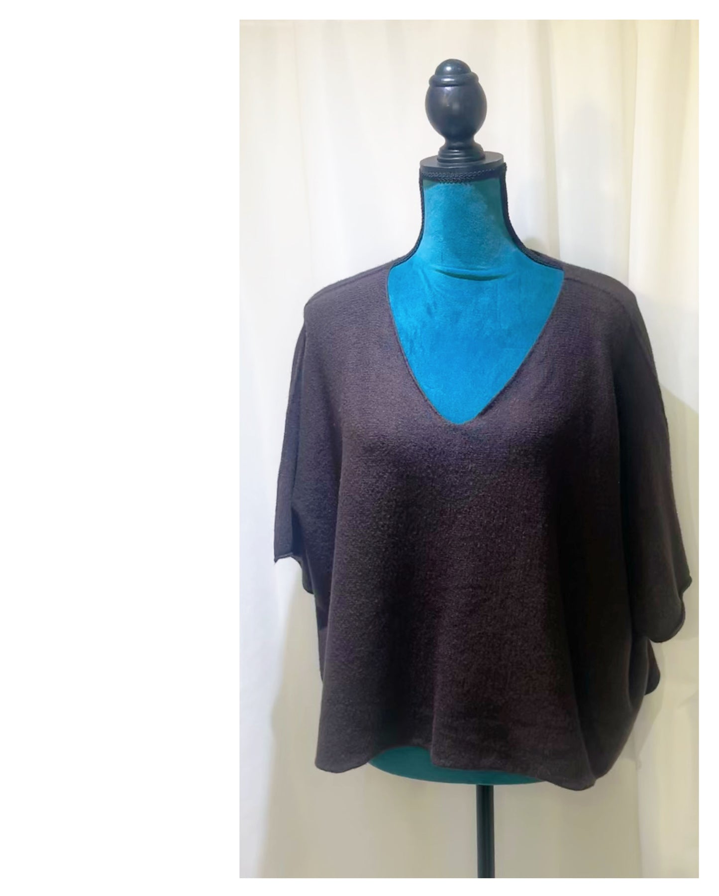 Pull évasé encolure V modèle Géraldine