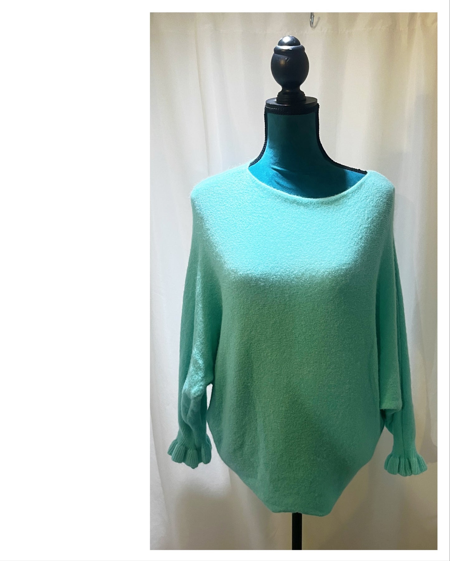 Pull modèle Mistinguette chic