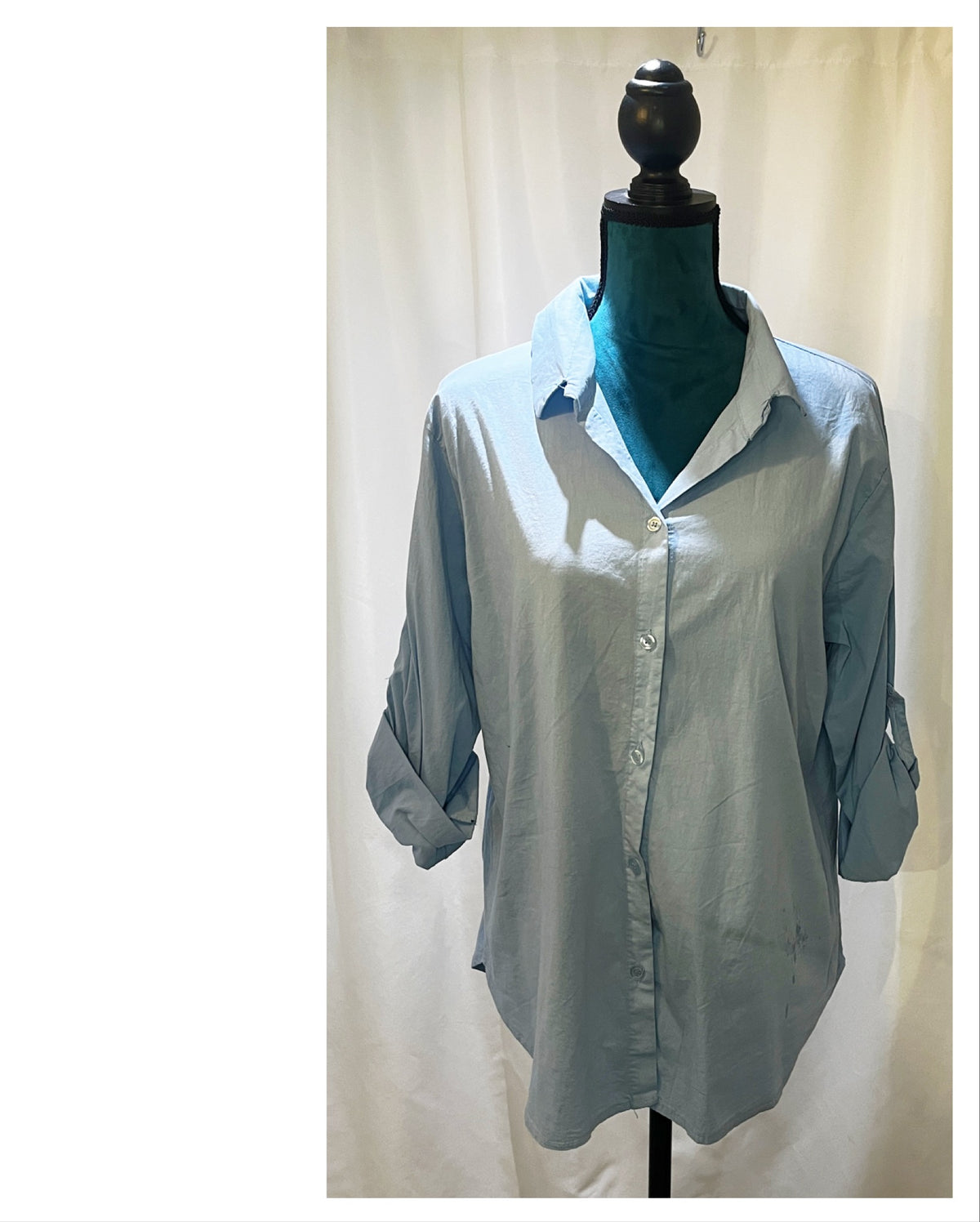 Chemise unie modèle Viviane