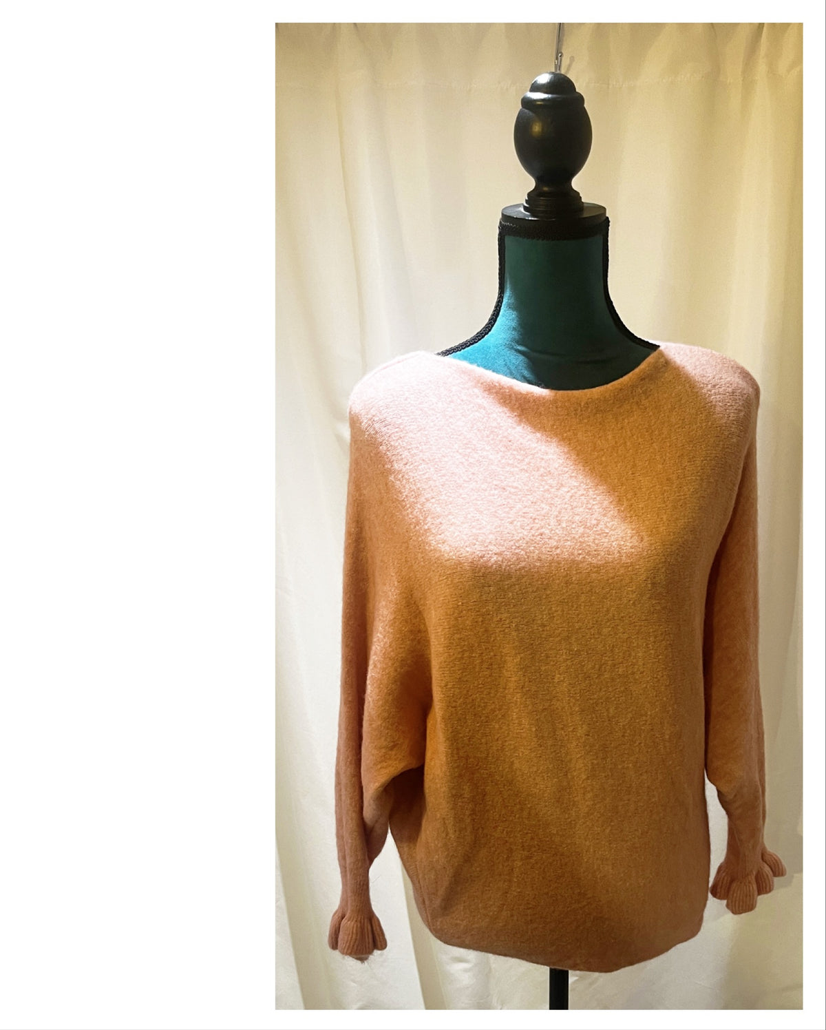 Pull modèle Mistinguette chic
