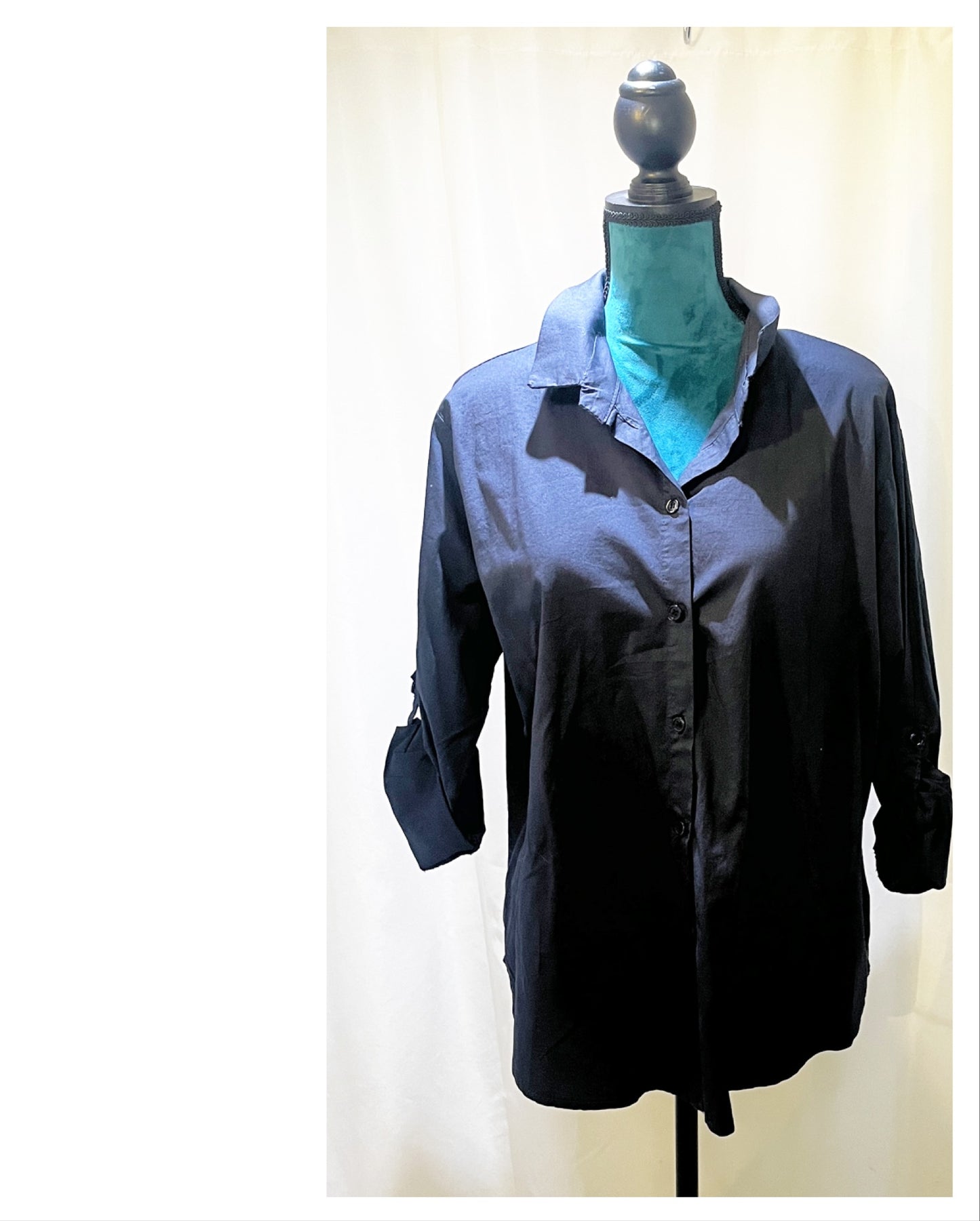 Chemise unie modèle Viviane