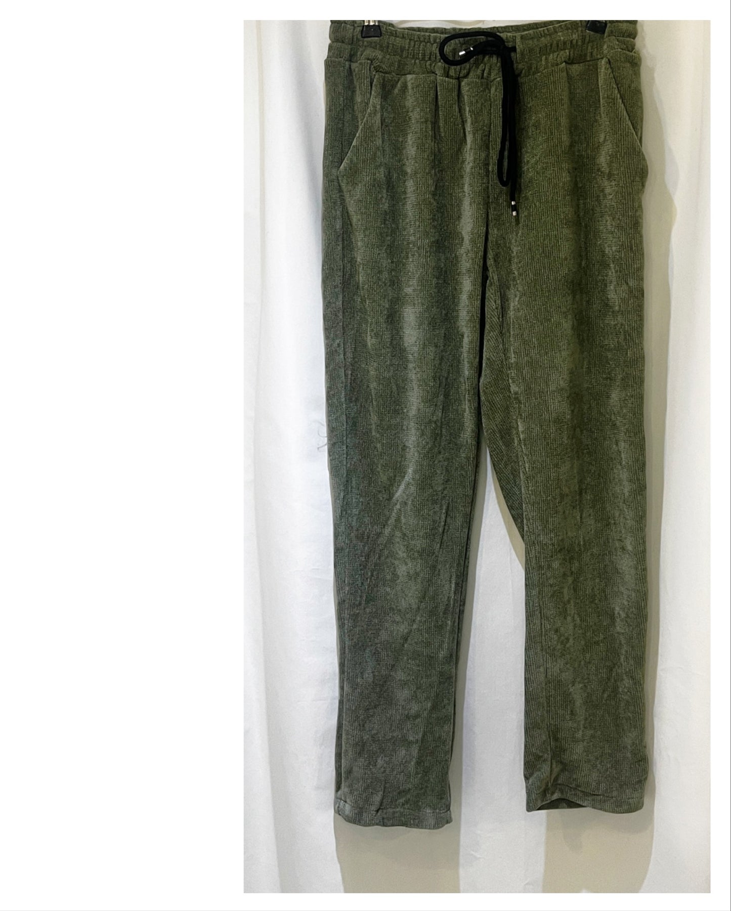 Pantalon velour modèle Trappeur