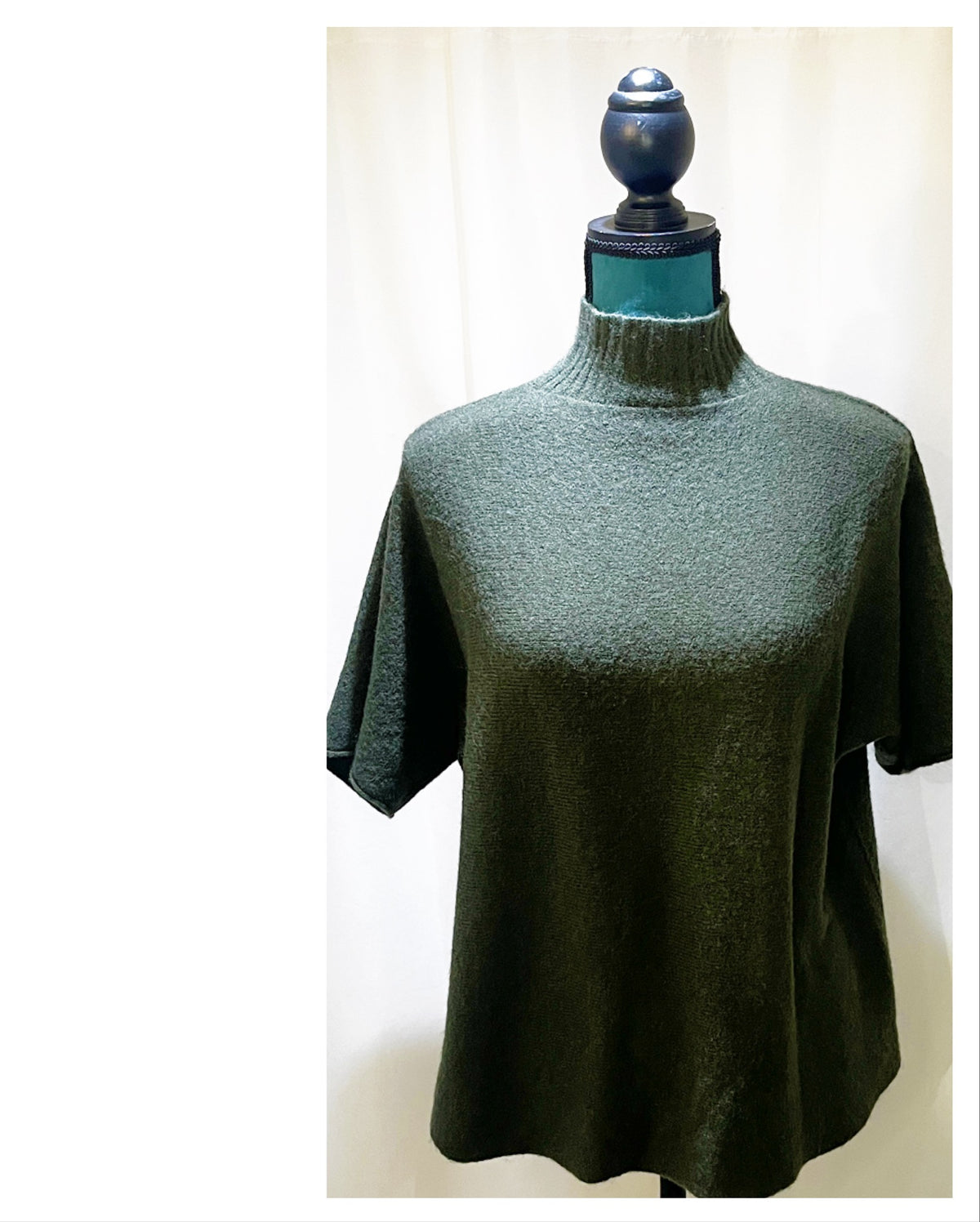 Pull col roulé modèle Zara tout doux