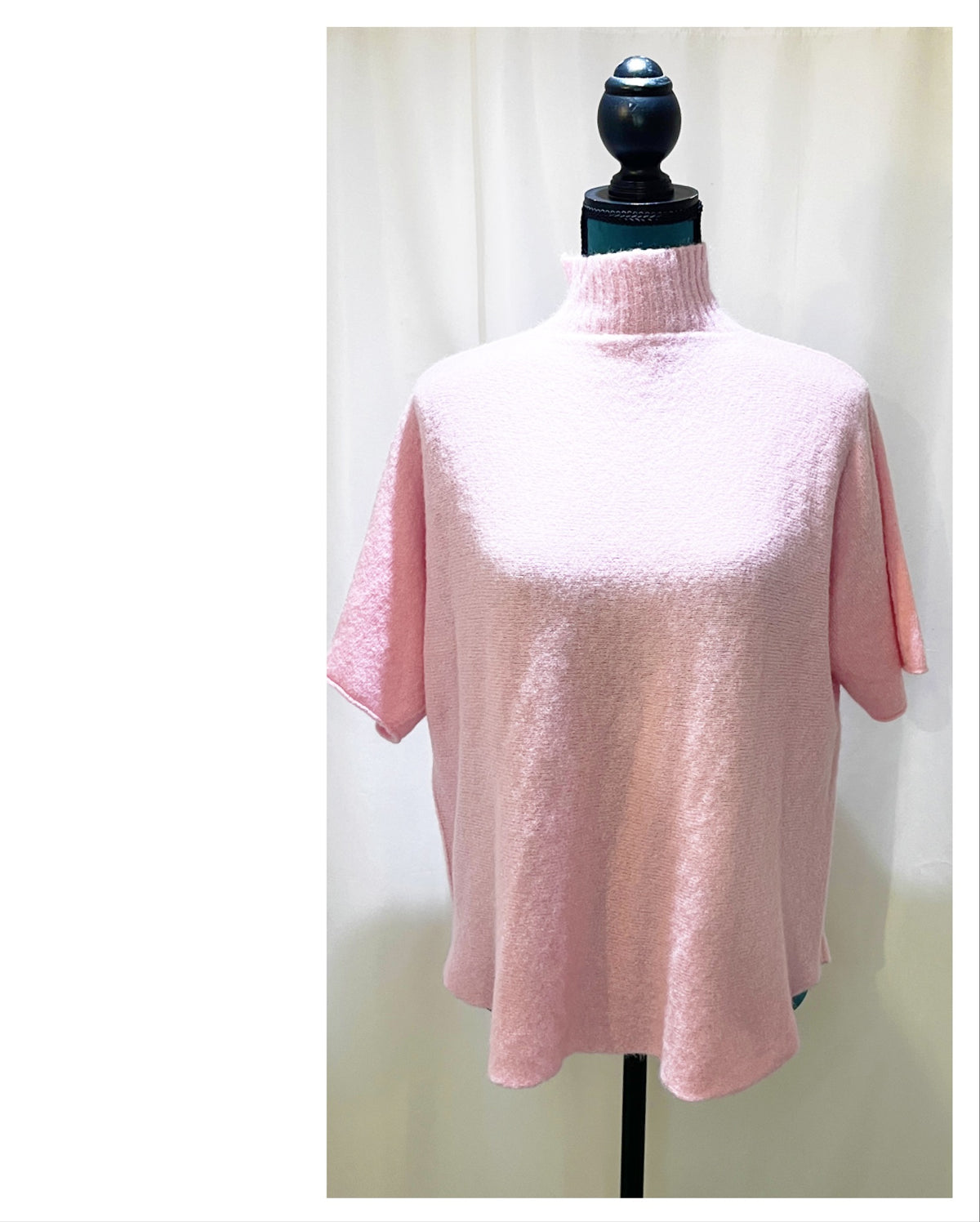 Pull col roulé modèle Zara tout doux